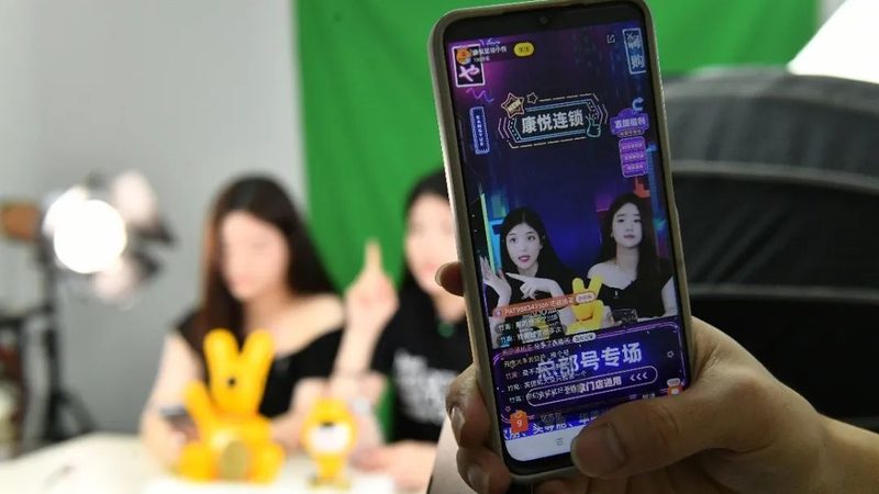 开荒保洁造成损坏谁负责